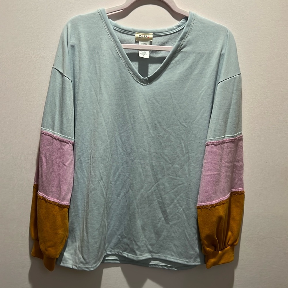 Colorblock Ice Blue Long Bubble Sleeve Top
